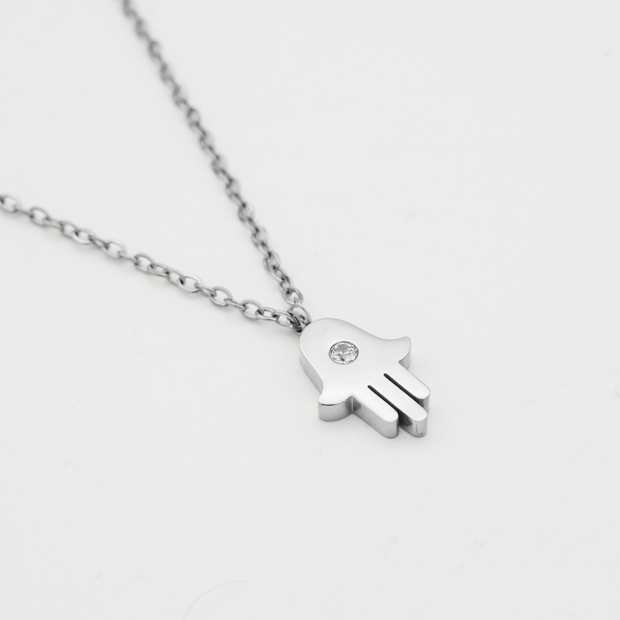 Amalie Hand of Hamsa Ketting