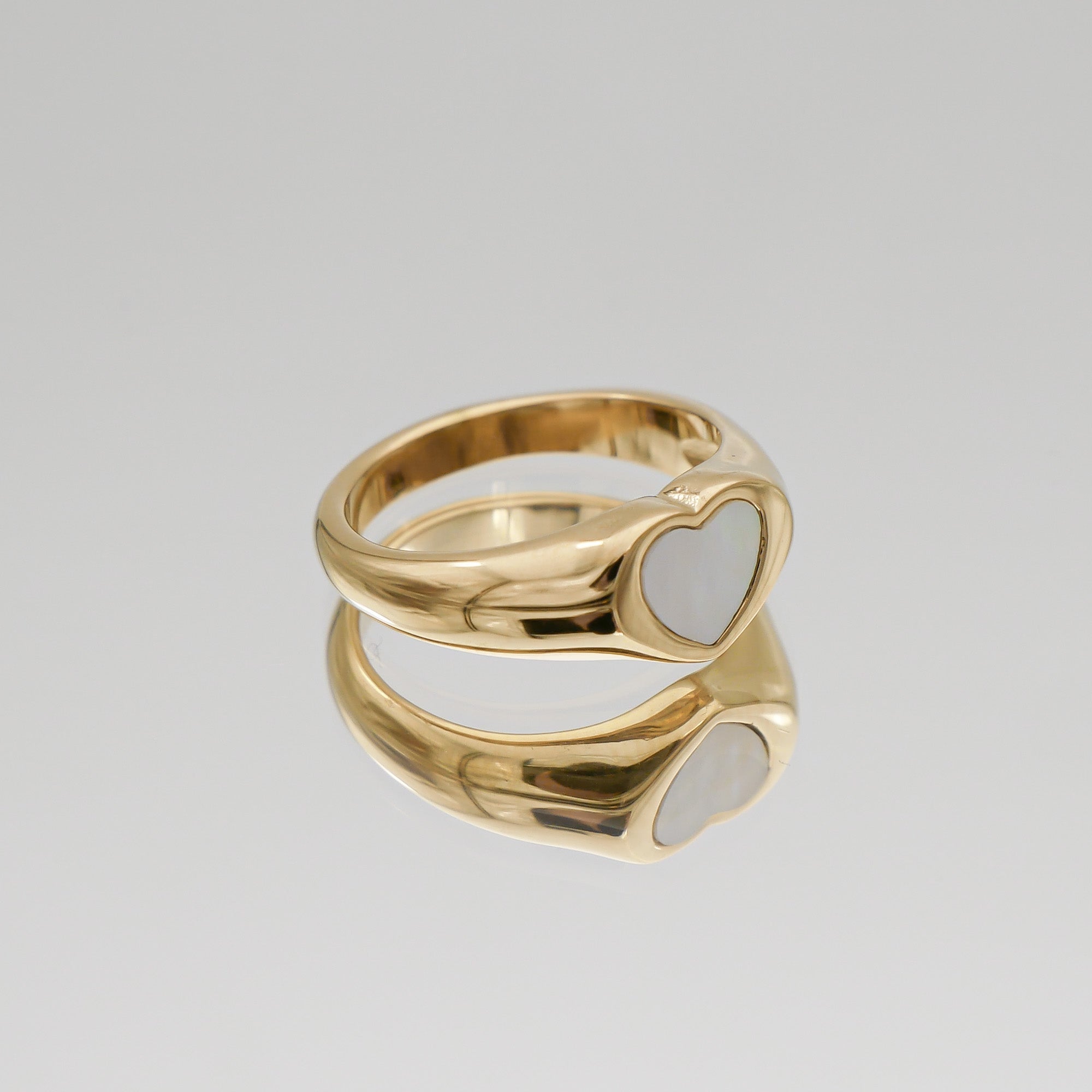 Carys Heart Ring
