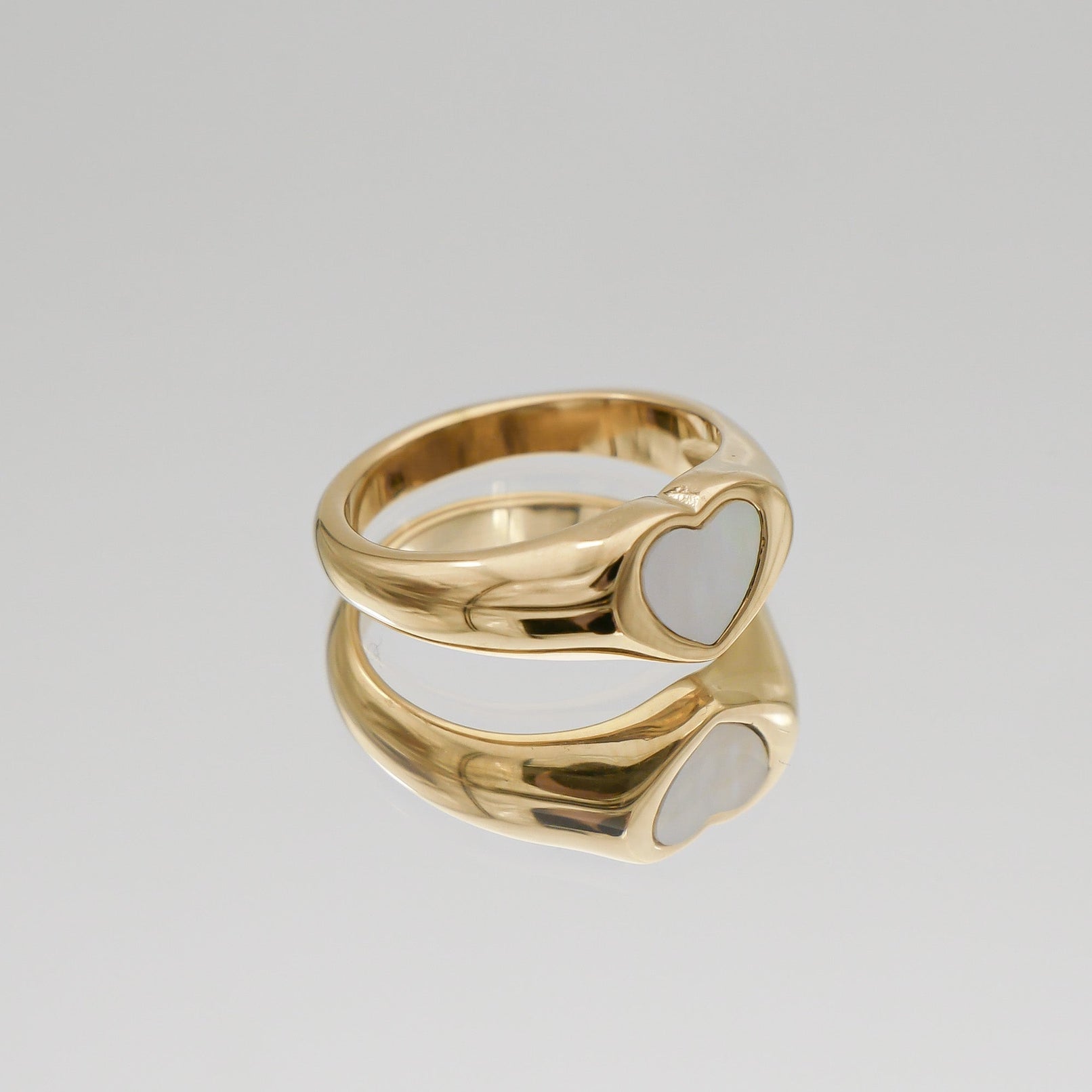 Carys Heart Ring