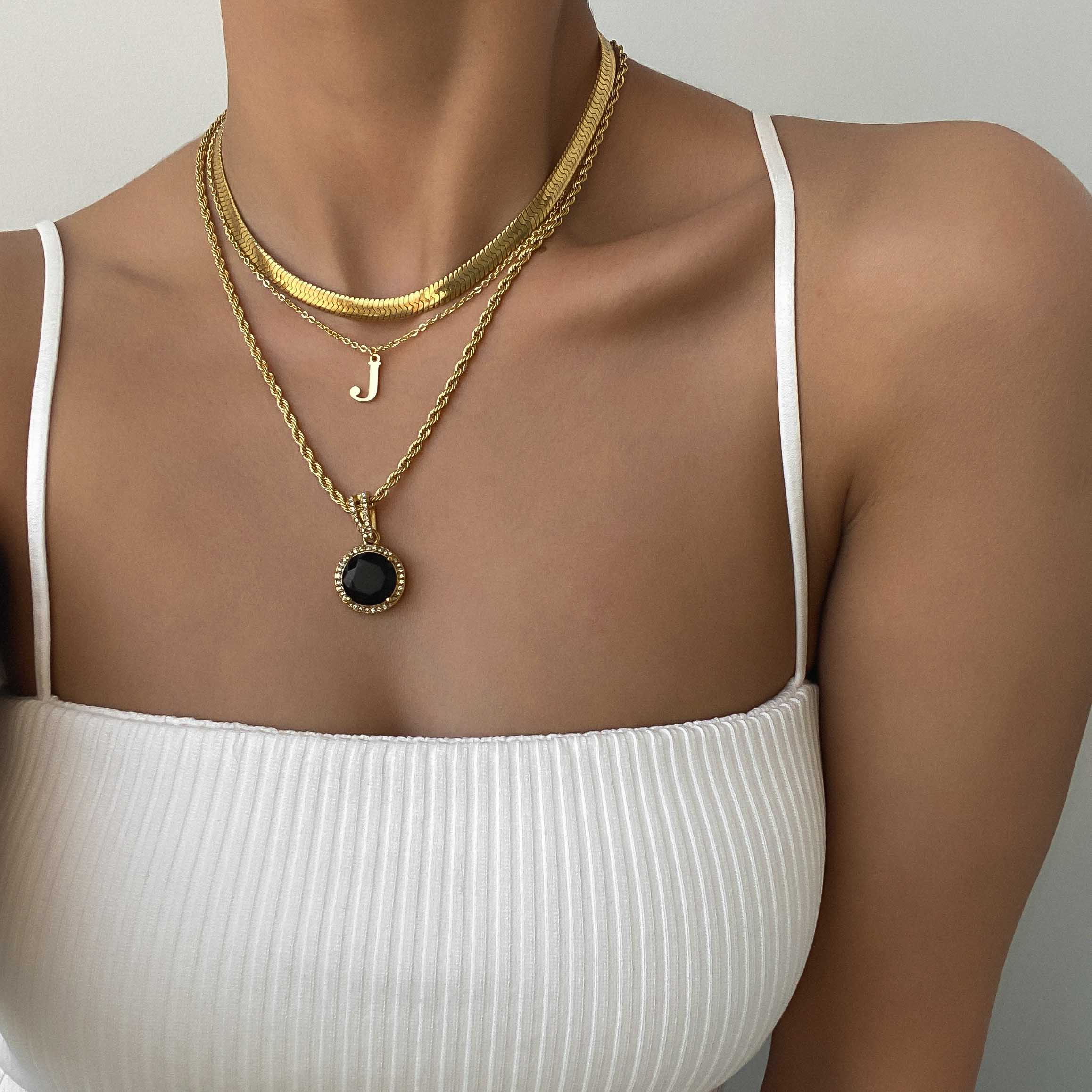 Clarissa Onyx Round Necklace
