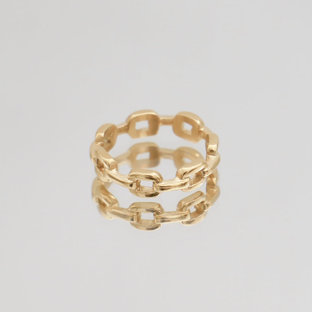 Cleo Chain Ring