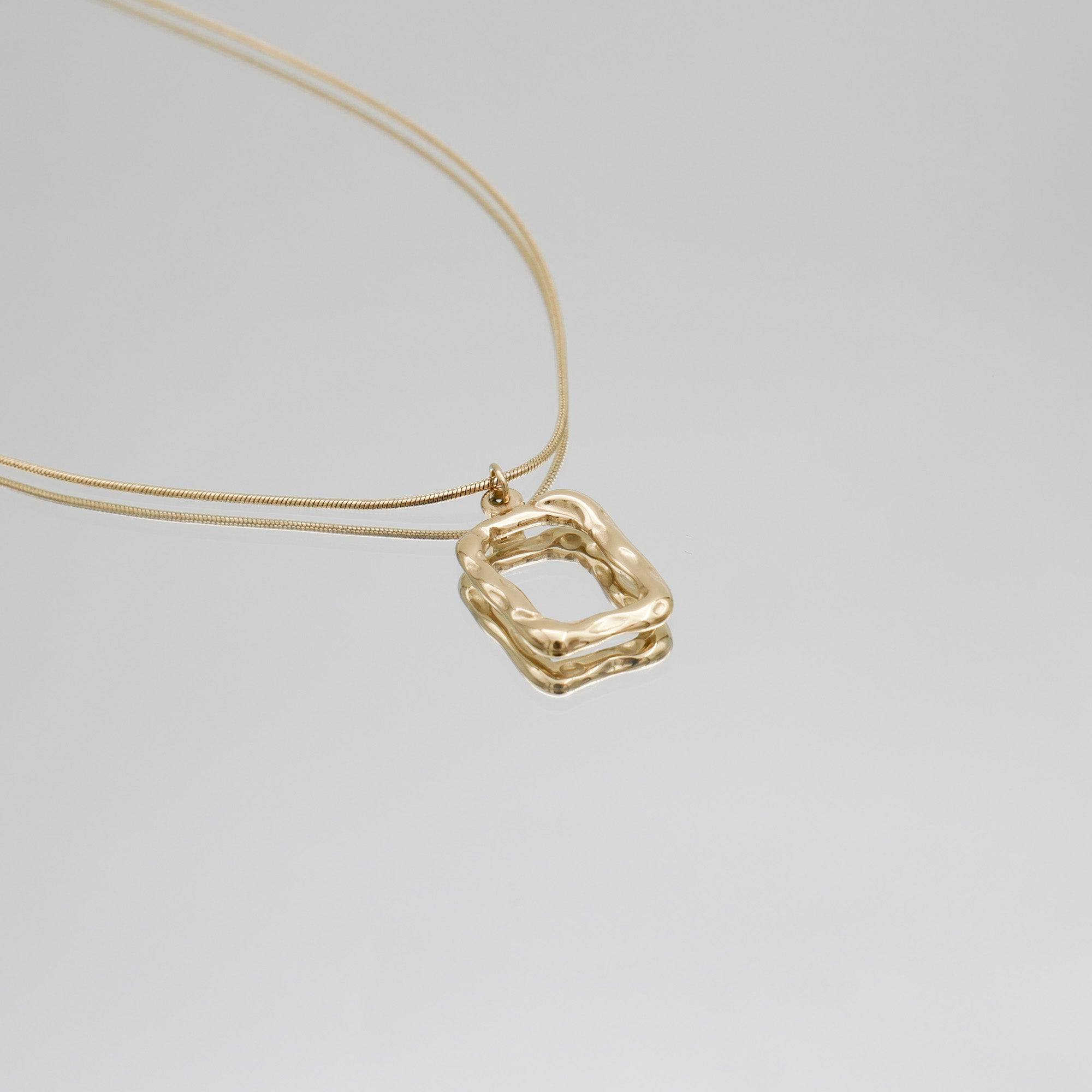 Elise Pendant Necklace