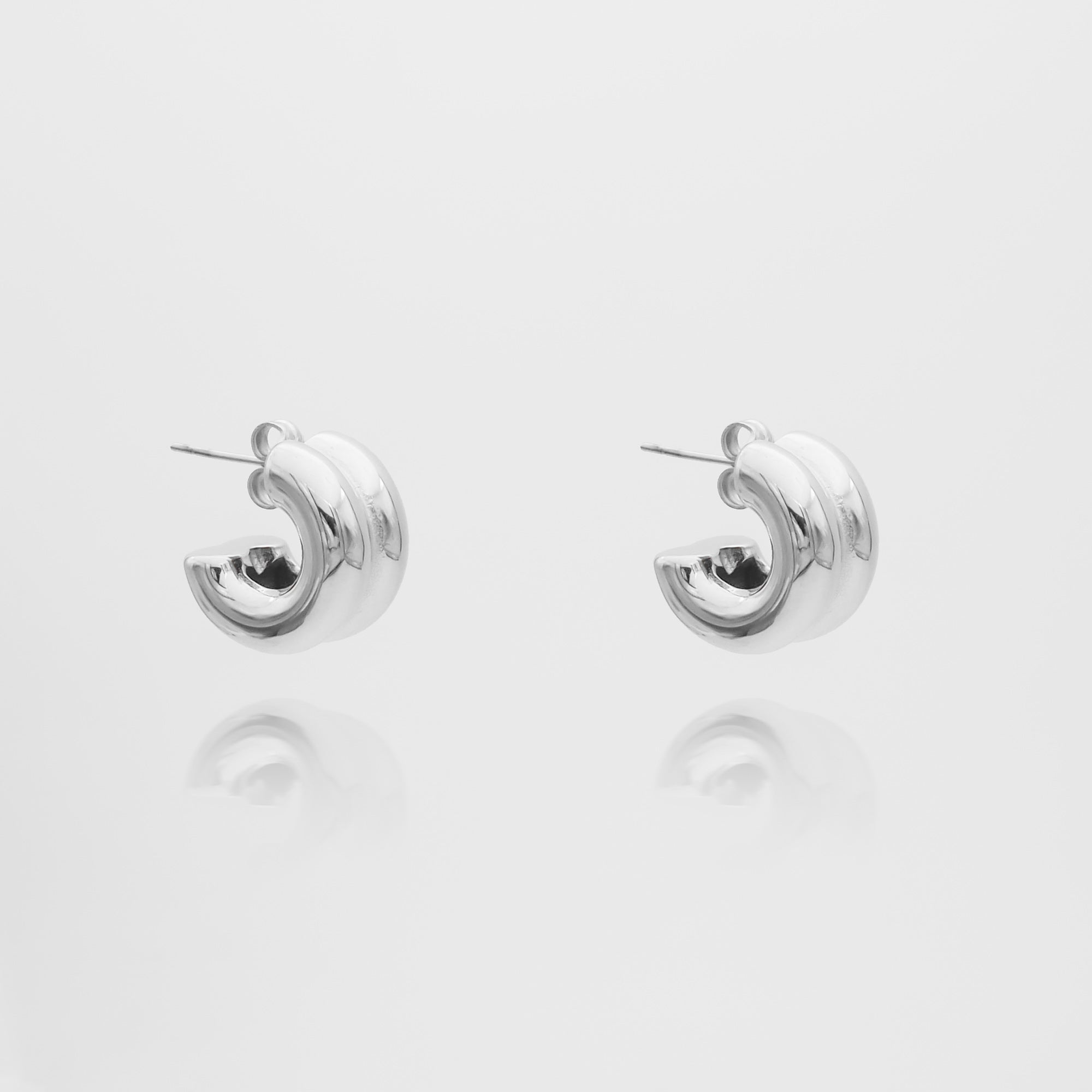 Bonnie Huggie Earrings
