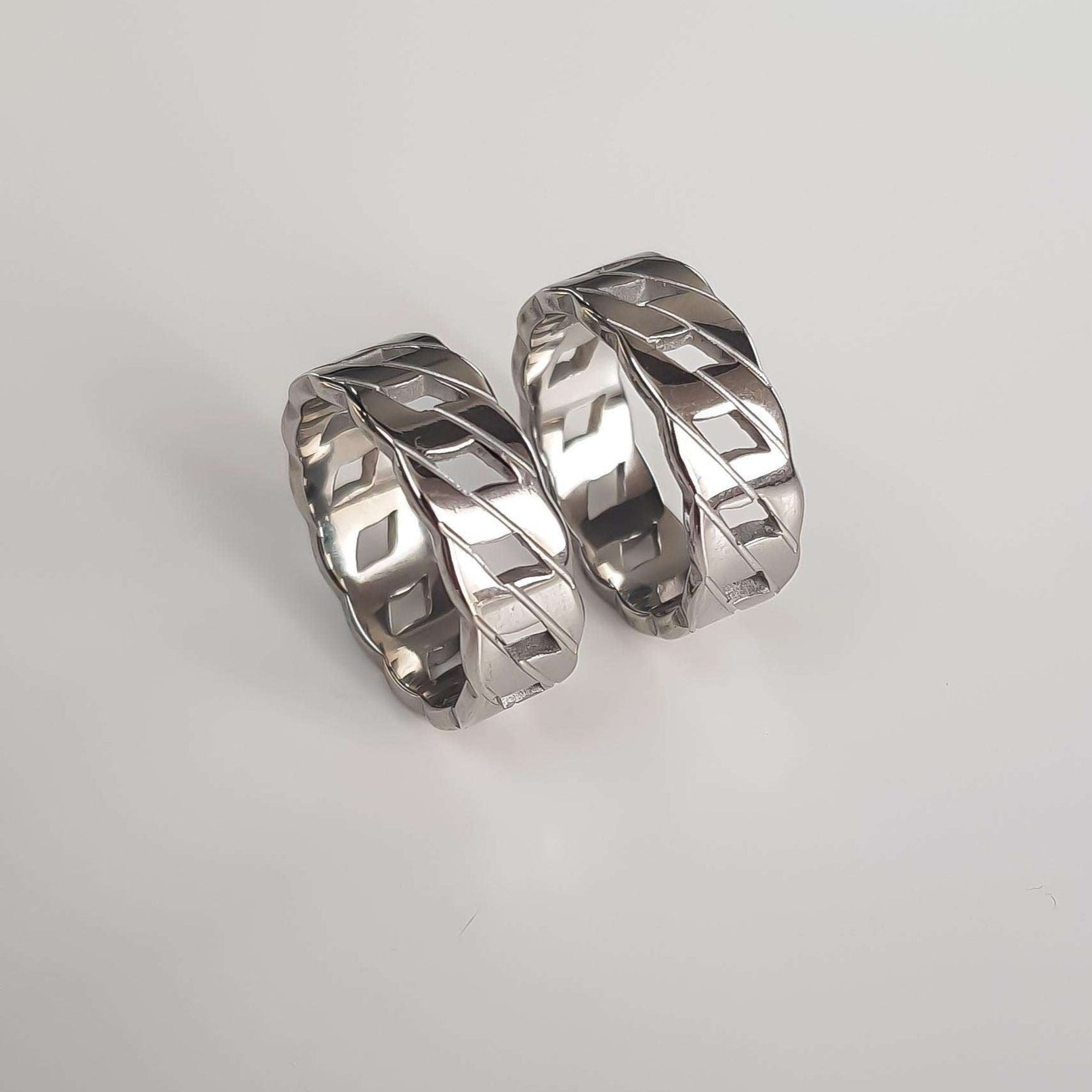 Cuban Ring